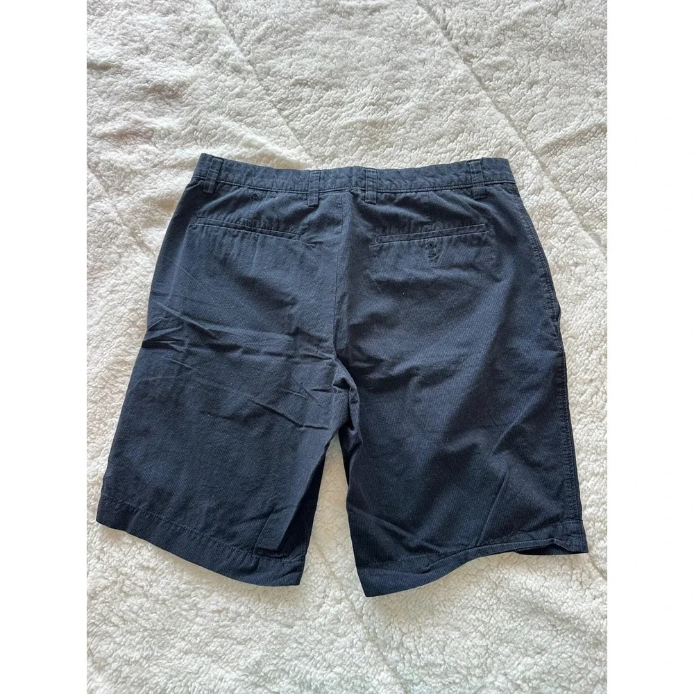 Banana Republic Mens 32 Navy Blue Textured Micro Stripe Flat Front‎ Chino Shorts